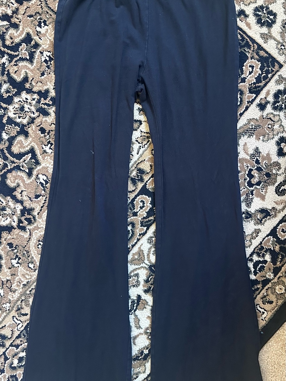 Black Stretchy Leggings / Pants โ Soft Pull-On โ No Size Tag